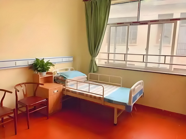 探花看腻了，看乌克兰00后老师isabellastar的作品，欲罢不能